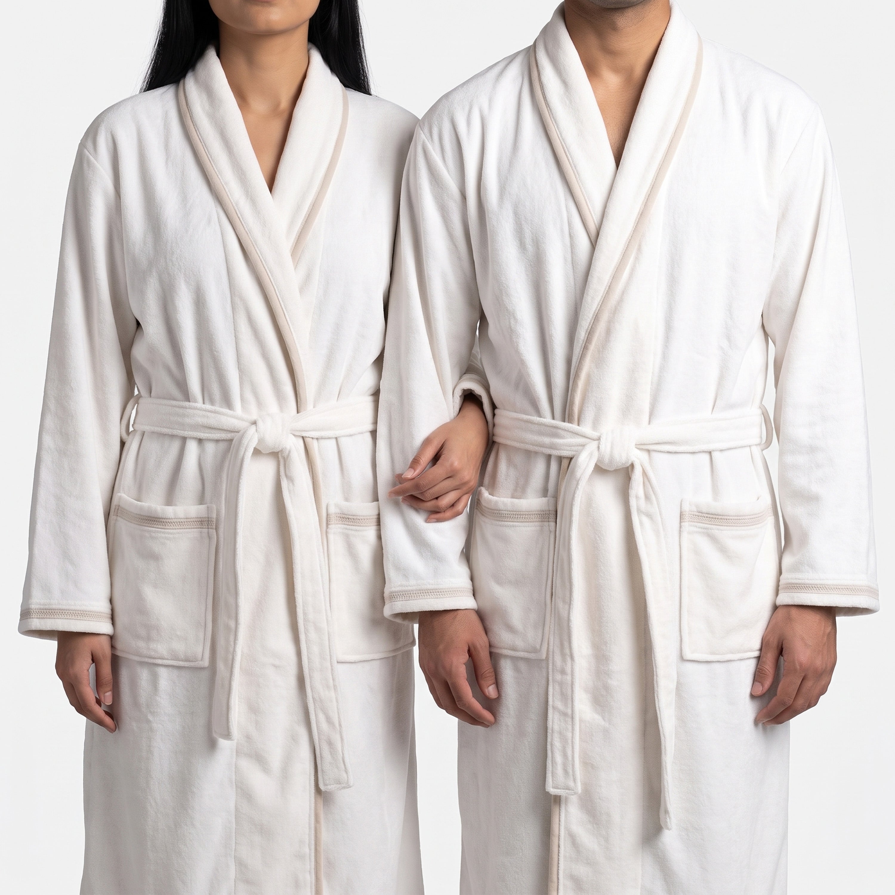 Jaffarz Velour Robe