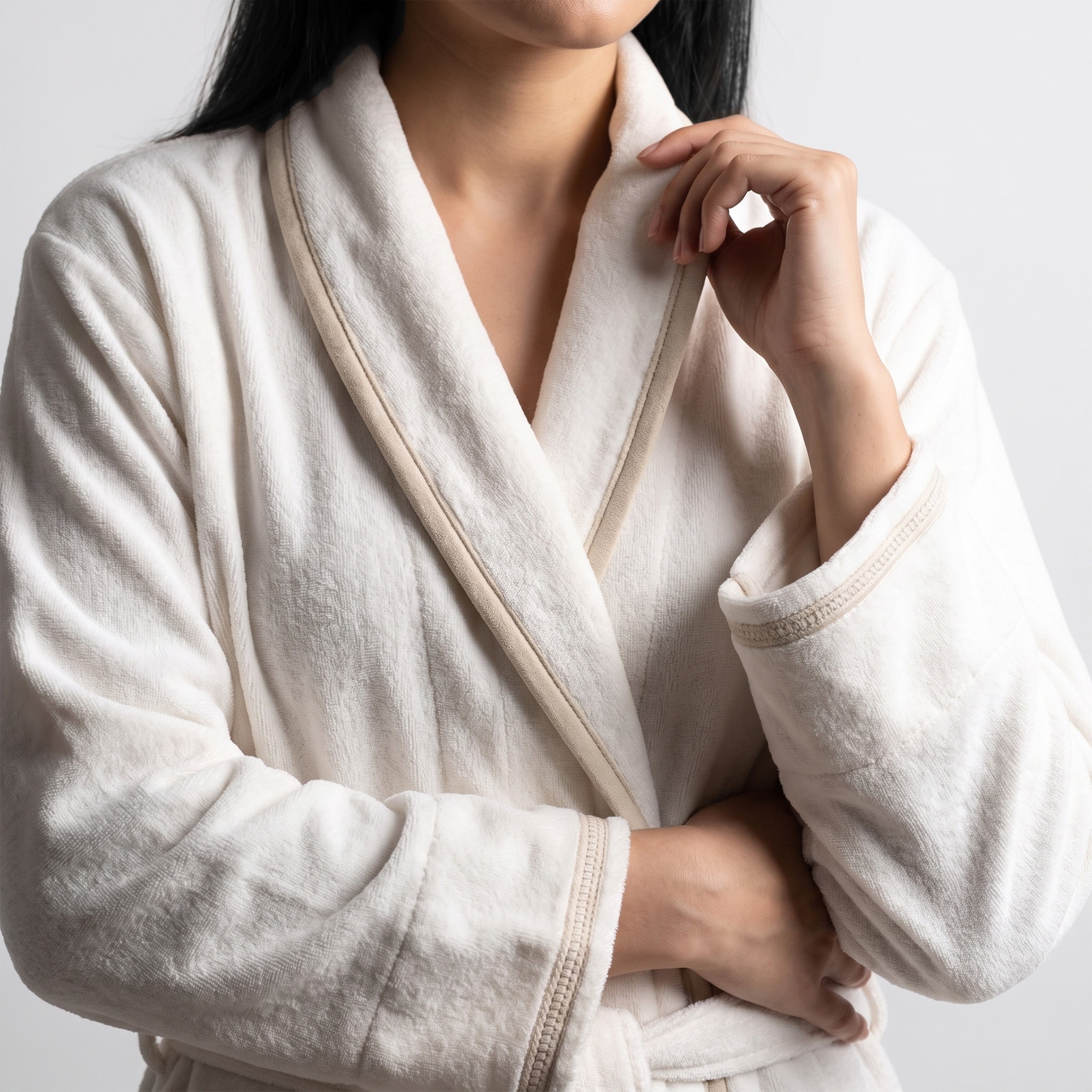 Jaffarz Velour Robe